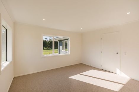 Photo of property in 9 Railway Terrace, Ohau, 5570