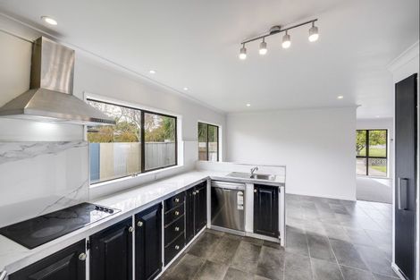 Photo of property in 22 Taradale Road, Marewa, Napier, 4110