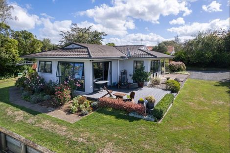 Photo of property in 68 Guy Street, Dannevirke, 4930