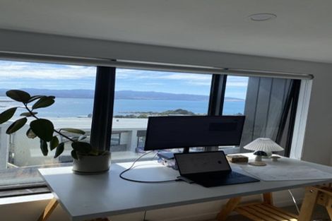 Photo of property in 15/52 High Street, Island Bay, Wellington, 6023