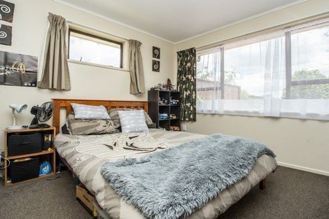 Photo of property in 66 Southsea Crescent, Silverdale, Hamilton, 3216