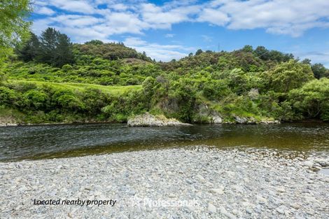 Photo of property in 71f2/ Gemstone Drive, Birchville, Upper Hutt, 5018