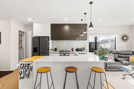 Photo of property in 6 Hiki Street, Hobsonville, Auckland, 0616