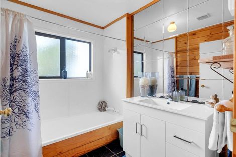 Photo of property in 91 Grey Road, Pirongia, Hamilton, 3285