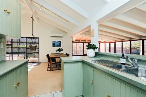 Photo of property in 63 James Cook Street, Havelock North, 4130