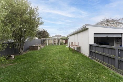 Photo of property in 18 Kowhai Avenue, Hargest, Invercargill, 9810