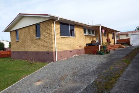 Photo of property in 10 Purnell Place, Marton, 4710