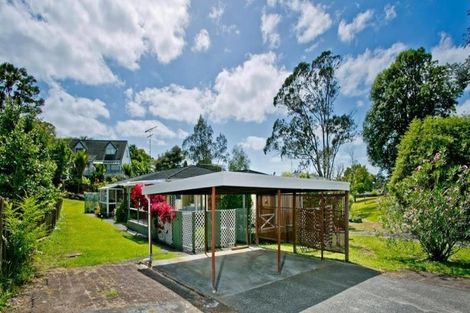 Photo of property in 1/53 Ayton Drive, Totara Vale, Auckland, 0629