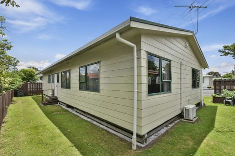 Photo of property in 26 Cosgrave Road, Papakura, 2110