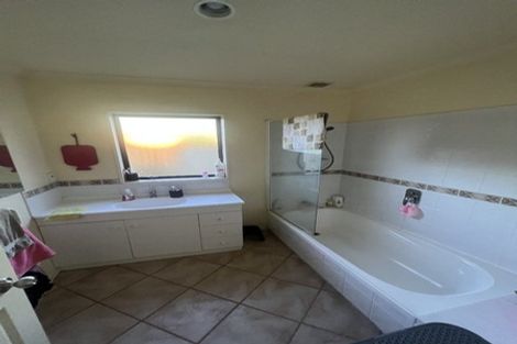Photo of property in 7 Callum Court, Rototuna, Hamilton, 3210