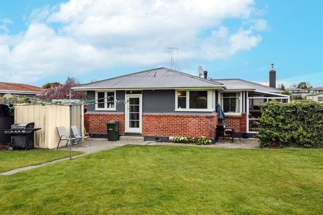 Photo of property in 18 Oxford Street, Holmes Hill, Oamaru, 9401