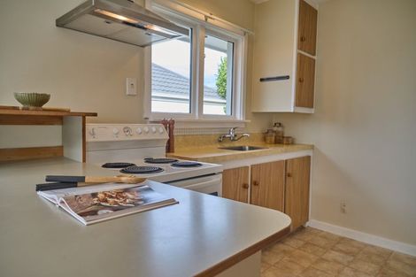 Photo of property in 192 Avonhead Road, Avonhead, Christchurch, 8042
