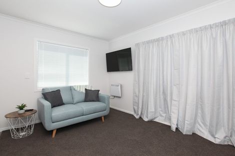 Photo of property in 13u2 Crescent Court, Melville, Hamilton, 3206