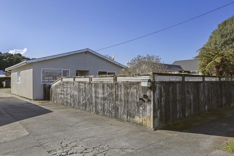 Photo of property in 46 Blake Street, Waitara, 4320