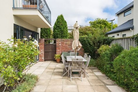 Photo of property in 38 Devonport Lane, St Albans, Christchurch, 8014