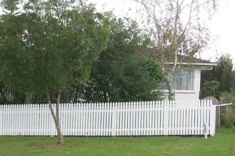 Photo of property in 44 Sunvue Road, Glen Eden, Auckland, 0602