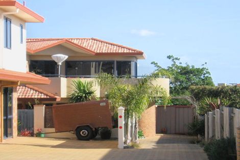 Photo of property in 308b Oceanbeach Road, Mount Maunganui, 3116
