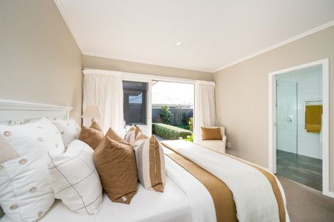 Photo of property in 8 Te Heipora Place, Havelock North, 4130