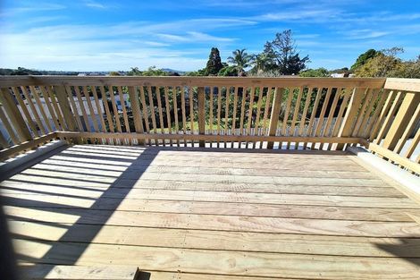 Photo of property in 34d Weldene Avenue, Glenfield, Auckland, 0629