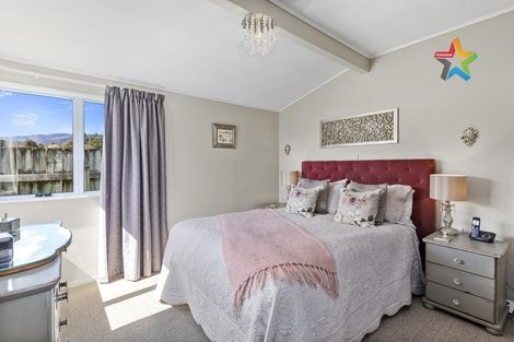 Photo of property in 5a Lees Grove, Wainuiomata, Lower Hutt, 5014