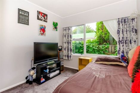 Photo of property in 76 Gray Avenue, Paraparaumu Beach, Paraparaumu, 5032