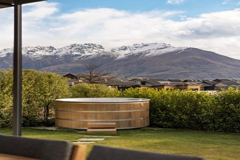 Photo of property in 11b Double Cone Road, Jacks Point, Queenstown, 9371