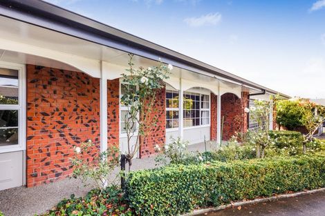 Photo of property in 7 Woodfield Avenue, Roslyn, Palmerston North, 4414