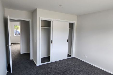 Photo of property in 17 Rewarewa Way, Timberlea, Upper Hutt, 5018