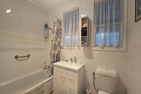 Photo of property in 8 Kent Street, Tokoroa, 3420