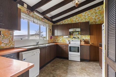 Photo of property in 14 Given Grove, Pauanui, Hikuai, 3579
