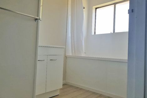 Photo of property in 8/84 Kenderdine Road, Papatoetoe, Auckland, 2025