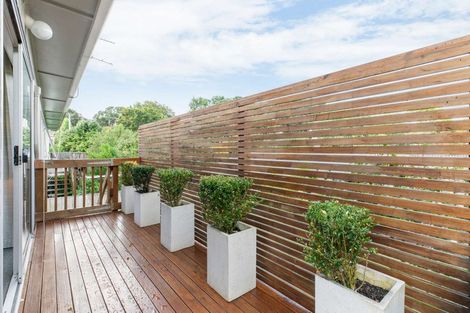 Photo of property in 1/7 Neptune Avenue, Beach Haven, Auckland, 0626