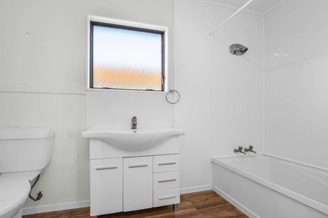 Photo of property in 5 Titoki Place, Edgecumbe, 3120