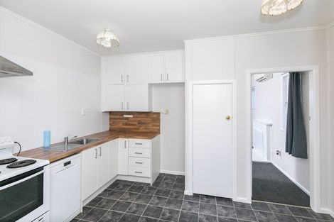 Photo of property in 1 Mahoe Street, Melville, Hamilton, 3206