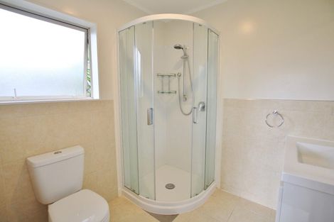 Photo of property in 9 Judd Place, Orewa, 0931