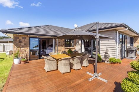 Photo of property in 85 Kotuku Drive, Paraparaumu Beach, Paraparaumu, 5032