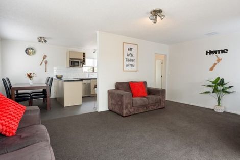 Photo of property in 35b Lyn Grove, Papamoa Beach, Papamoa, 3118