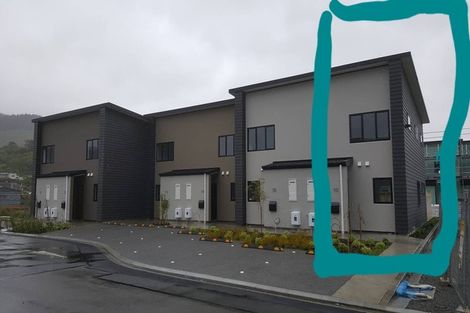 Photo of property in 16/9u Surrey Street, Tawa, Wellington, 5028