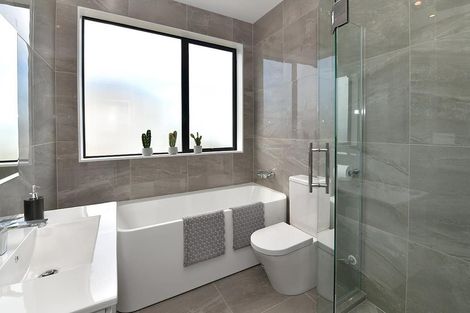 Photo of property in 61 Landmark Terrace, Orewa, 0931