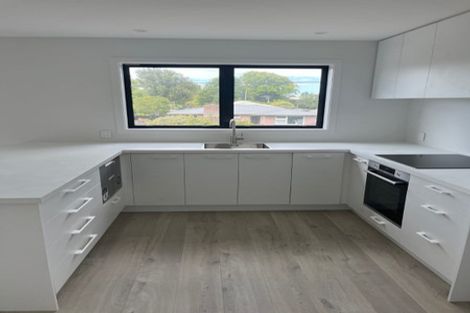 Photo of property in 1/210 Centaurus Road, Saint Martins, Christchurch, 8022