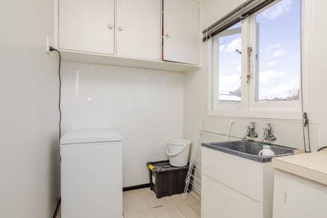 Photo of property in 24 Thyra Street, Dannevirke, 4930