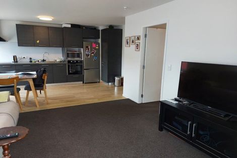 Photo of property in 32u8 Akaroa Drive, Maupuia, Wellington, 6022
