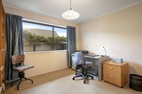 Photo of property in 40 Kapanui Road, Waikanae, 5036