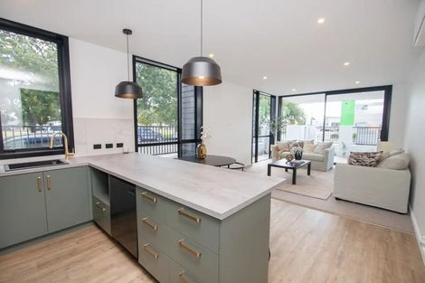 Photo of property in 13 Mona Square, Ashburton, 7700