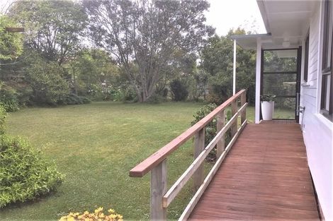 Photo of property in 8 Boler Place, New Lynn, Auckland, 0600