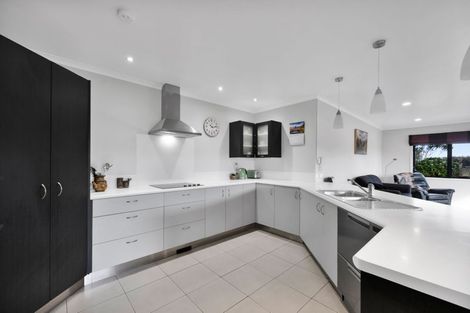 Photo of property in 270 Smart Road, Hillsborough, New Plymouth, 4372