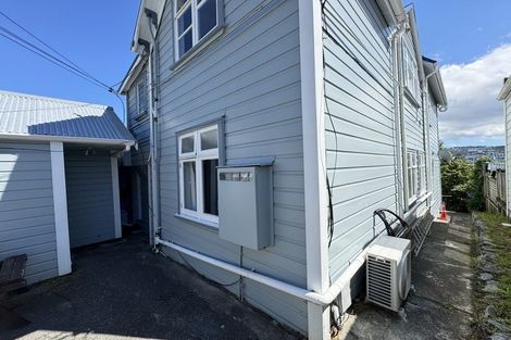 Photo of property in 5/28-28b Austin Street, Mount Victoria, Wellington, 6011