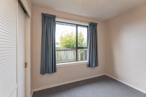Photo of property in 8 Reynolds Avenue, Bishopdale, Christchurch, 8053
