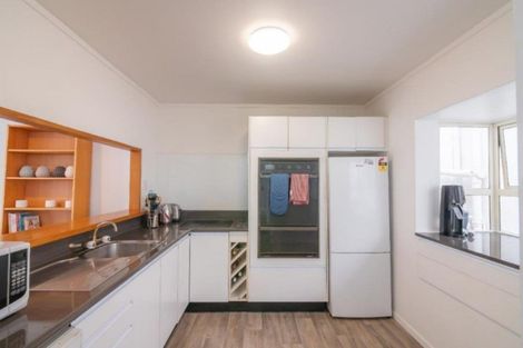 Photo of property in Mcfarlane Mews, 2u8 Mcfarlane Street, Mount Victoria, Wellington, 6011