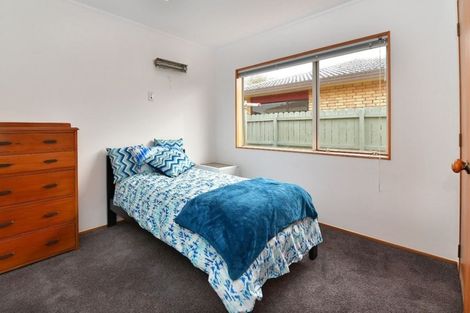 Photo of property in 10a Alice Avenue, Orewa, 0931